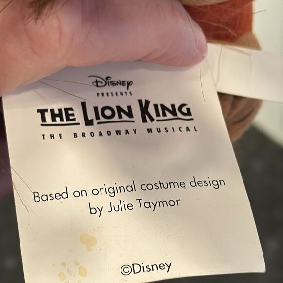 Disney’s The Lion King Broadway Musical Plush/Stuffed Doll Souvenir with tags - Picture 9 of 9